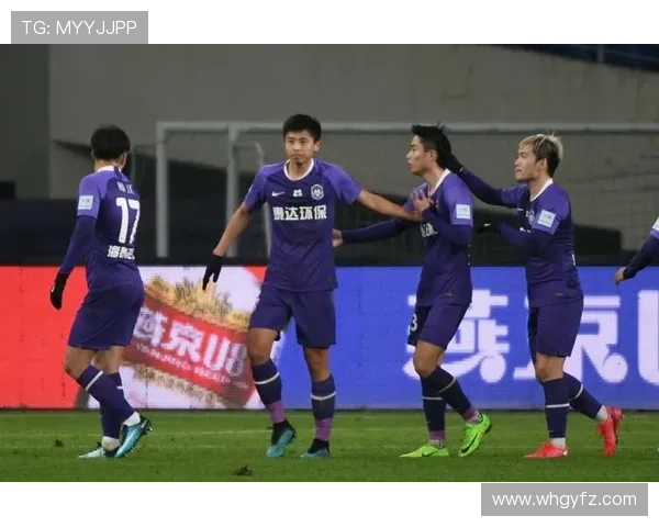 山东泰山攻防转换失衡表现加剧,防守稳定性面临考验对赛季走势形成制约 山东泰山攻防转换失衡表现加剧,防守稳定性面临考验对赛季走势形成制约